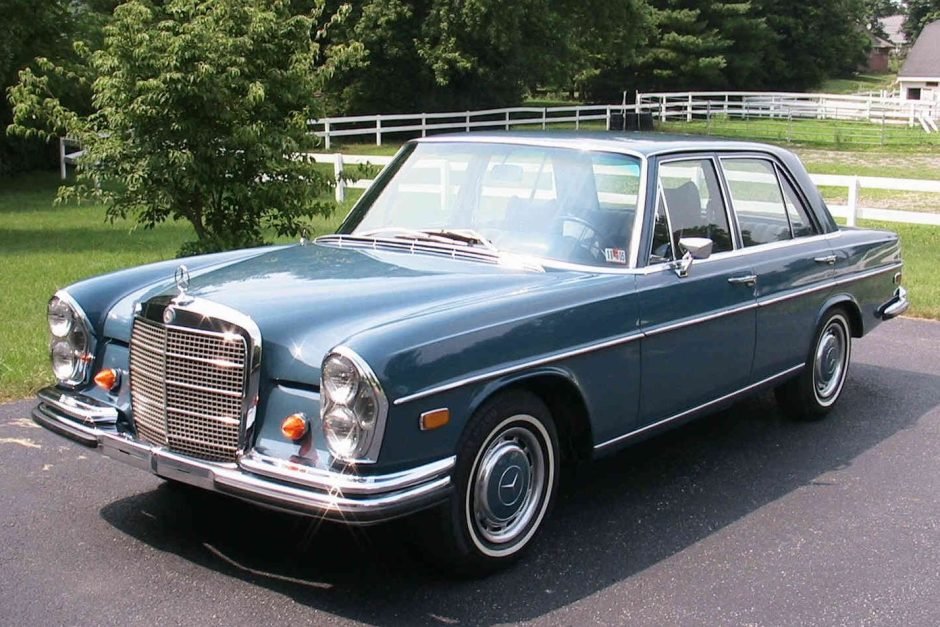 1969_mercedes_-benz_280s_sedan_1554431001ff9f98764da1969-280S-1-e1556058508340.jpg.90261234474320ccc7a73b3e3e92da44.jpg